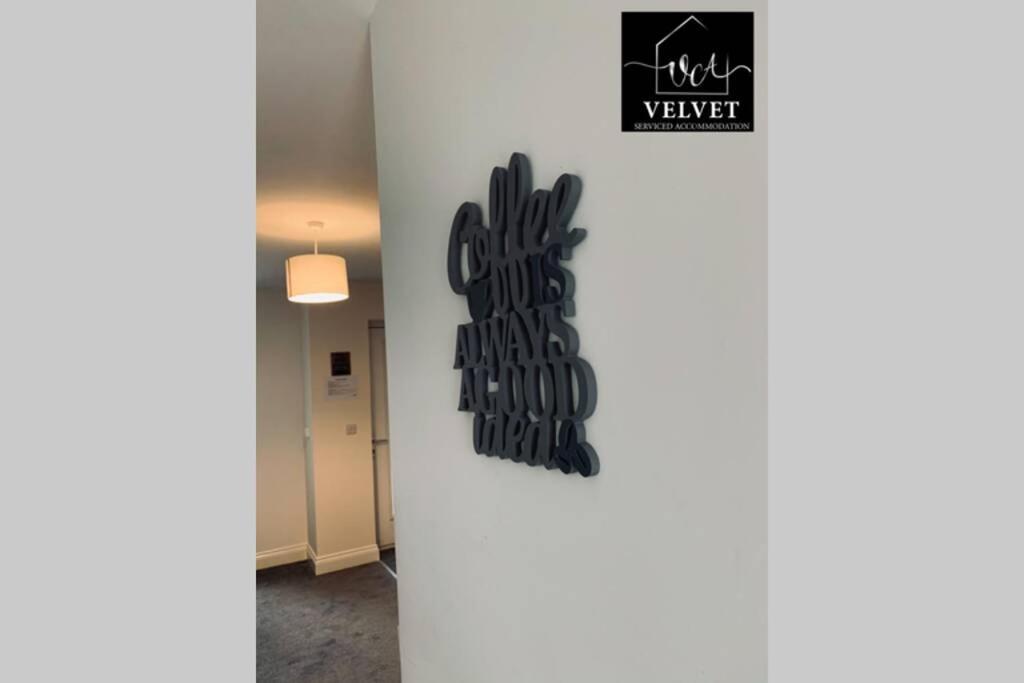 ✪ Leisure/Business ✪ 1 Bedroom Apt , Free Parking Swansea Zewnętrze zdjęcie